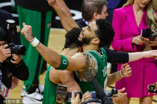 进步了！尼克斯本赛季前24场战绩和数据全方位优于上赛季（尼克斯显著进步：本季前24场战绩与数据全面领先上季）