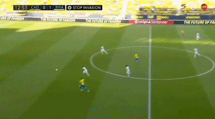 1-1！1-3！利物浦不胜+切尔西爆冷，阿森纳5分领跑，英超2强争冠（1-1、1-3！利物浦丢分切尔西爆冷，阿森纳领先5分，英超双雄争冠）