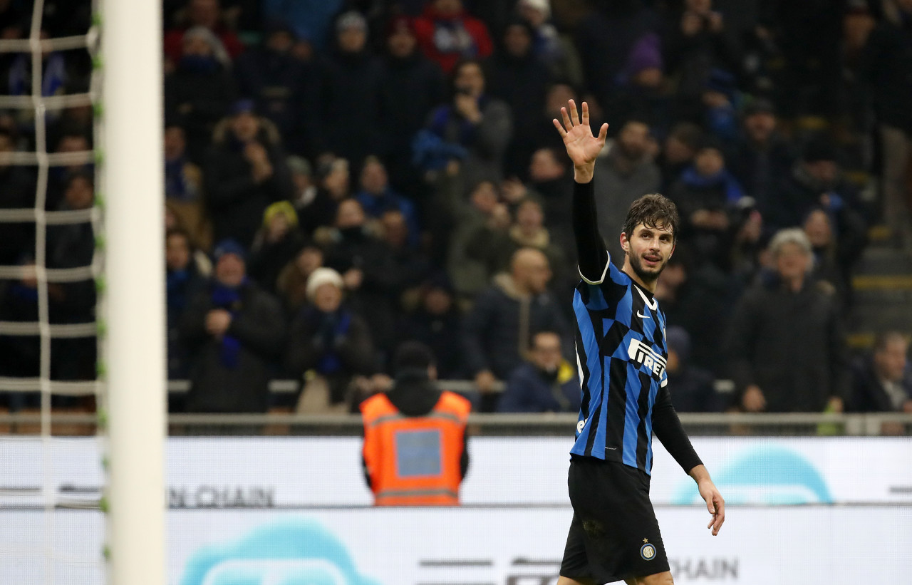 法媒：巴萨、拜仁、米兰和尤文关注南特17岁中卫塔蒂（法媒：巴萨、拜仁、米兰与尤文有意南特17岁中卫塔蒂）