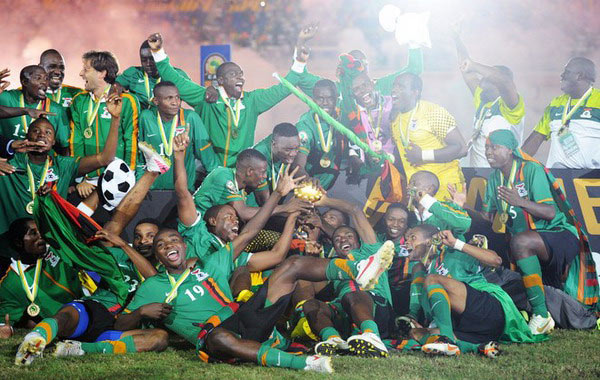 萨拉维亚：恩里克打造球队的方式非常出色，他尊重每一位球员（萨拉维亚盛赞恩里克：建队方式出众，尊重每位球员）