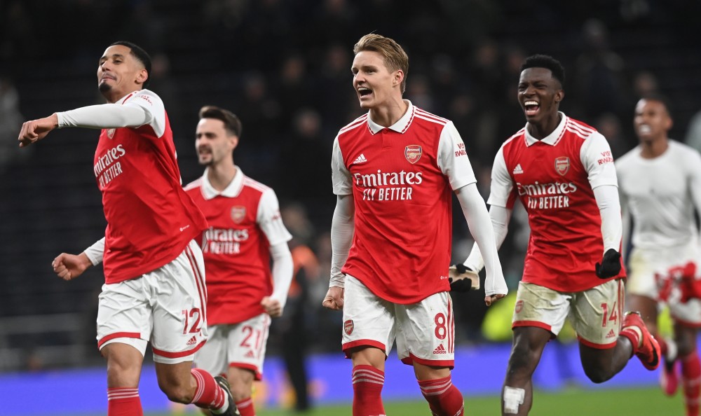 阿根廷联赛冠军队国脚外援已跟国安完成新合同签约！鲁能曾多次求购他遭拒，曾是国家队主力（阿甲冠军队国脚外援已与国安续约，鲁能多次求购遭拒，曾是国家队主力）