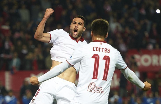 国米12月赛程解析：劳逸结合力争首冠，检验阵容最大战力！（国米12月赛程前瞻：张弛有度冲击首冠，全面检验阵容上限）