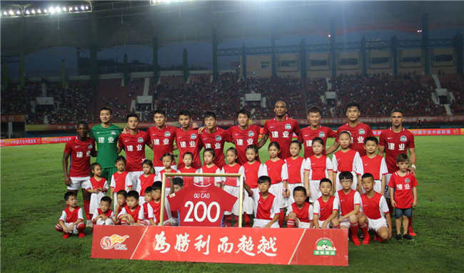 默特萨克建言中国青训：保持耐心，给年轻人创造更多机会（默特萨克谈中国青训：以耐心为本，为年轻人拓展更多机会）