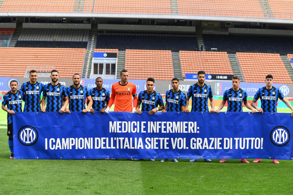 想踢好球，先学会“看”比赛（踢好球的第一课：学会“看”比赛）