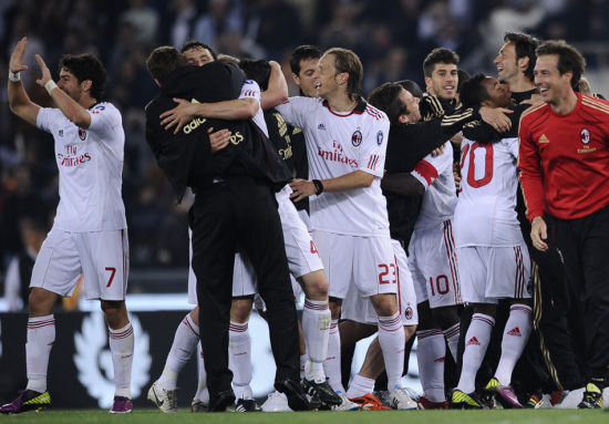 阿莱格里：普利希奇很难赶上比赛；并不是我在改造莱奥（阿莱格里称普利希奇难赶上比赛，否认自己改造莱奥）