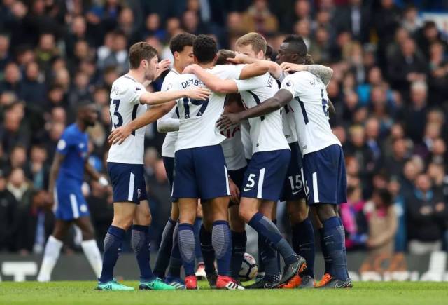 斯基拉：米兰、国米、亚特兰大、罗马在关注维罗纳前锋焦瓦内（斯基拉：米兰、国米、亚特兰大与罗马均有意维罗纳前锋焦瓦内）